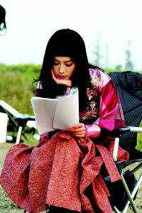 重回七零年，我和假千金换嫁了男女主人公