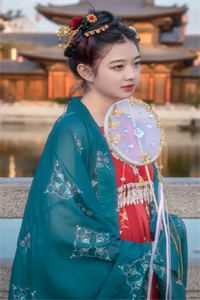 从此音尘各悄然高口碑