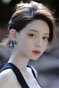 婚礼当天扎金花，我用235赢了3个A沈重蒋依依的小说完结版免费阅读