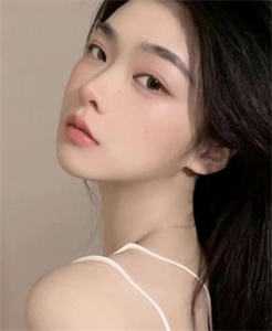 带着空间穿越，我成千金宠儿柳筠上官珩全文完整版在线免费阅读小说