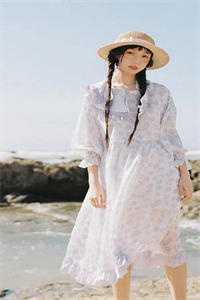 重回十八岁：城里白富美下乡当知青书青瑶谢贺章最新章节笔趣阁小说百度云阅读