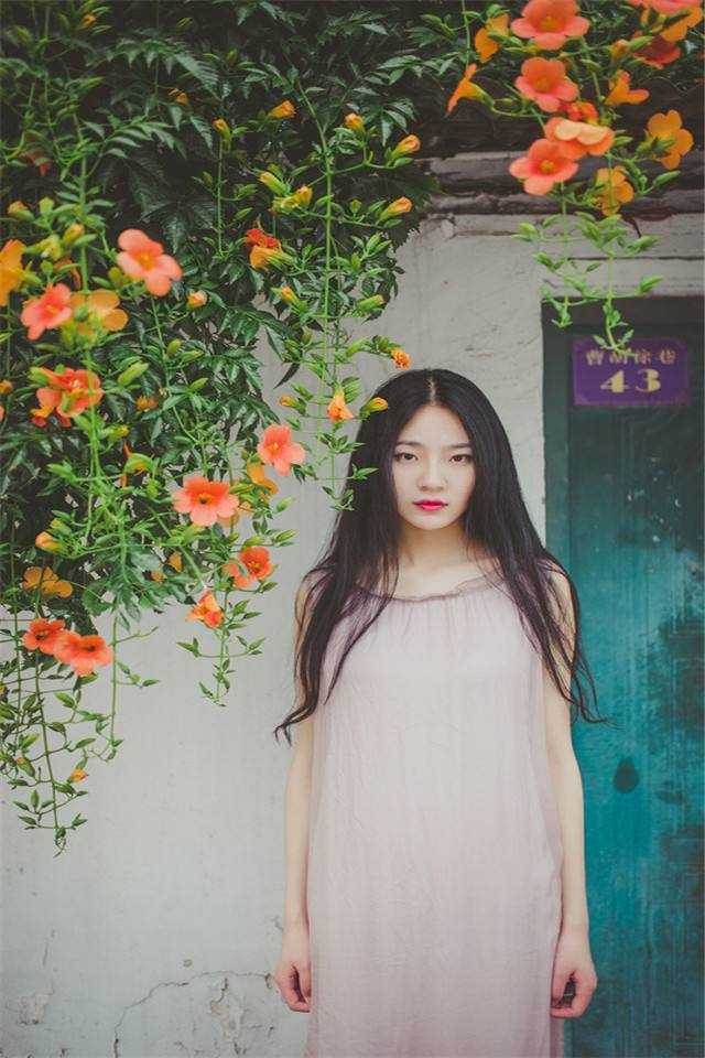 凤冠之下沈砚梦瑶精彩小说完本小说下载