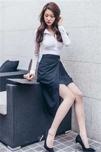 豪门妻子帮初恋养孩子，我改娶病娇美人她崩溃了许鹿言贺临风最新章节免费在线阅读