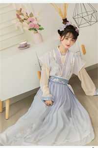 山河影满爱难休周时裕尤青藤已完结txt小说全本免费在线阅读