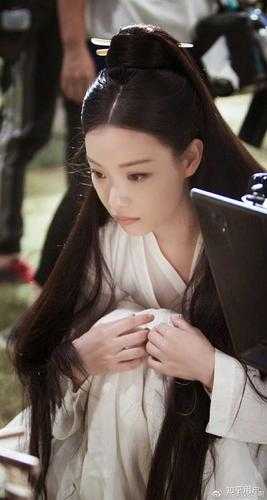 全文小说让你替补,你比主力还猛?