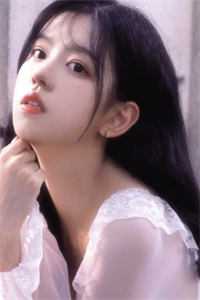 精品全集绑定生子系统：绝色美人她好孕连连